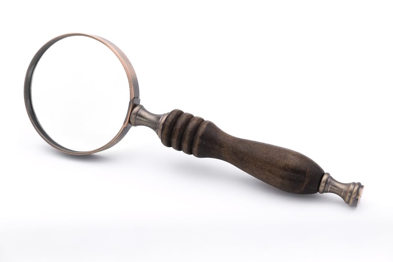 Detective Magnifying Glass